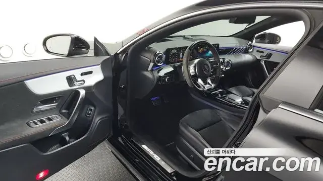 Mercedes-Benz CLA-Class 2021 — Фото 10/20