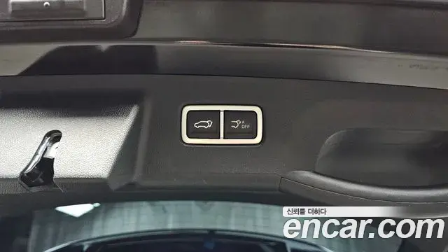Kia Sorento 2023 — Şəkil 29/30