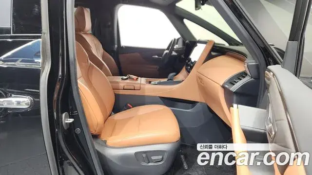 Toyota Alphard 2024 — ფოტო 1/40