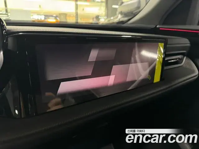 Audi Q5 2025 — Photo 10/15
