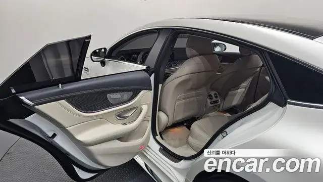 Mercedes-Benz AMG GT 2023 — ფოტო 27/39