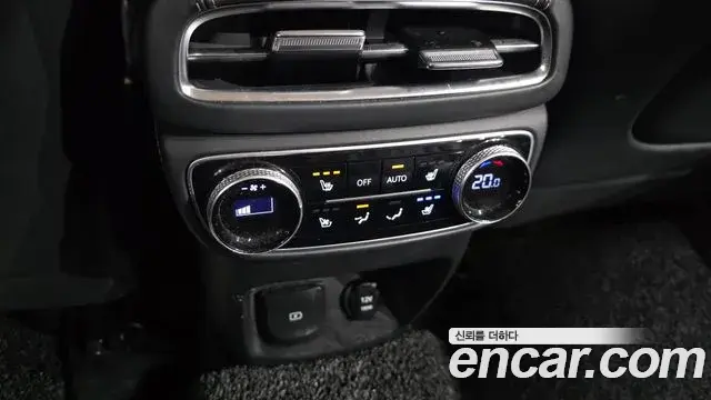 Genesis GV80 2022 — Şəkil 21/32