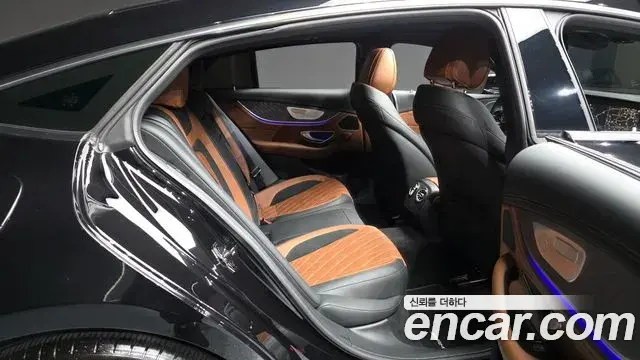 Mercedes-Benz AMG GT 2023 — ფოტო 18/35