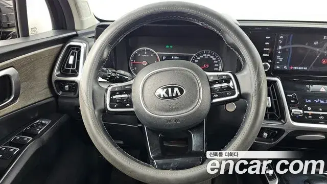 Kia Sorento 2020 — Photo 13/20