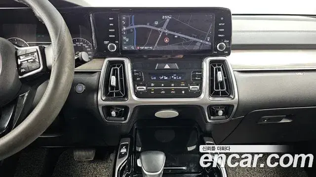Kia Sorento 2020 — Photo 15/20