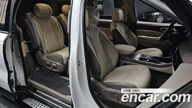 Kia Carnival, 2024