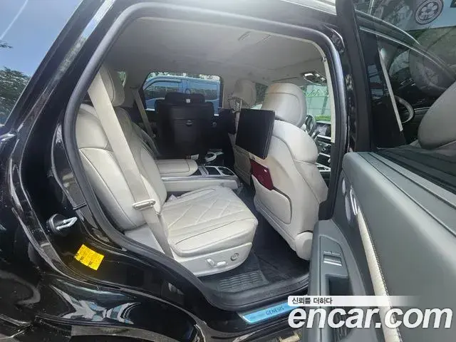 Genesis GV80 2024 — Photo 6/8
