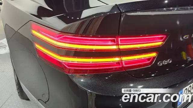 Genesis G80 2025 — Şəkil 16/32