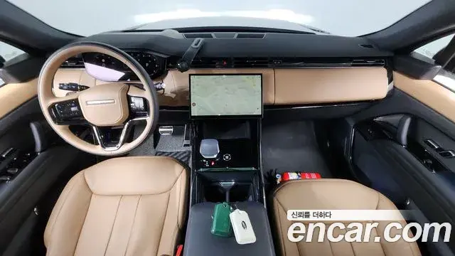 Land Rover Range Rover Sport 2025 — Photo 39/40