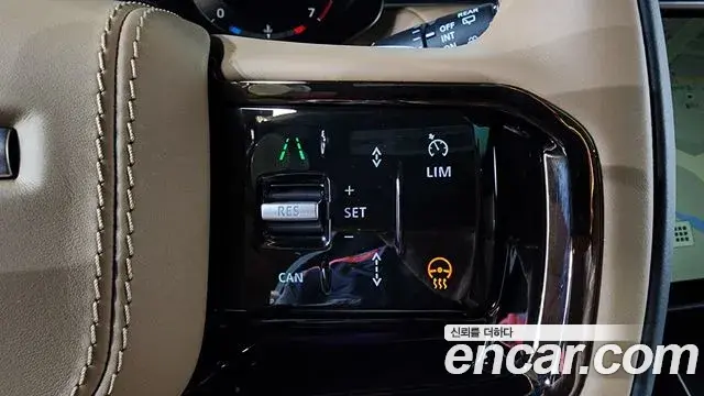 Land Rover Range Rover Sport 2025 — Photo 24/40