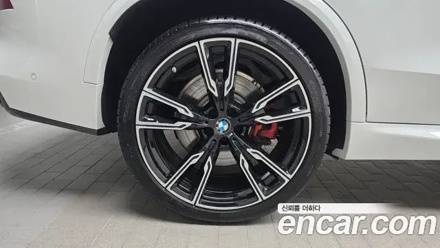 BMW X5 2025 — Photo 11/38