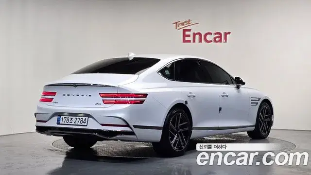 Genesis G80 2024 — Şəkil 27/33