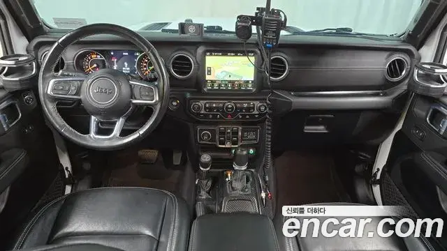Jeep Wrangler 2021 — Photo 4/37