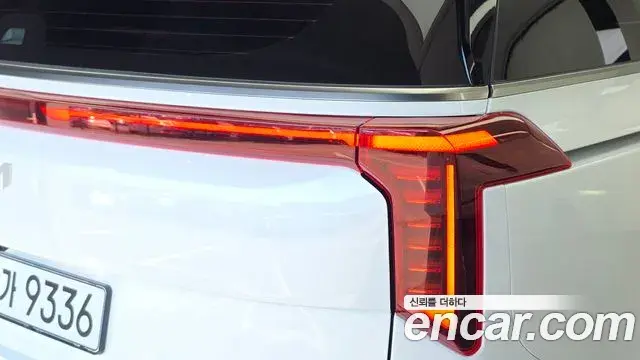 Kia Carnival 2024 — Photo 13/38