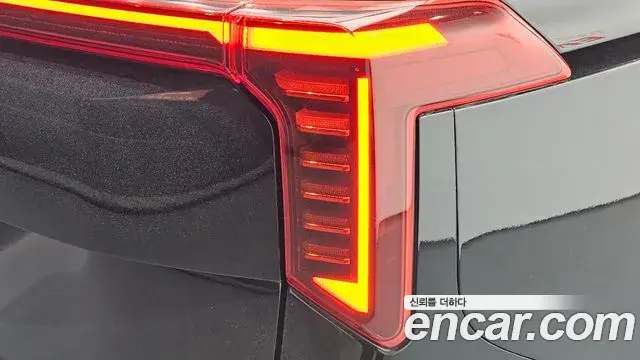 Kia Carnival 2024 — Photo 26/37