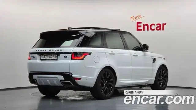 Land Rover Range Rover Sport 2019 — ფოტო 28/34