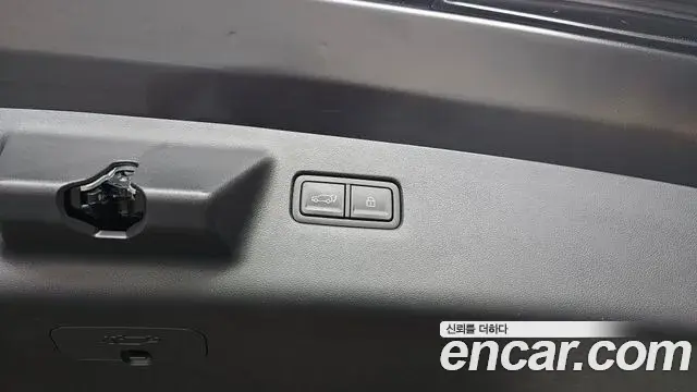 Hyundai Santa Fe 2024 — Photo 32/32