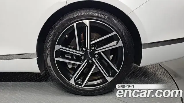 Genesis G80 2024 — ფოტო 34/37