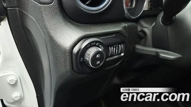 Jeep Wrangler 2018 — Photo 16/20