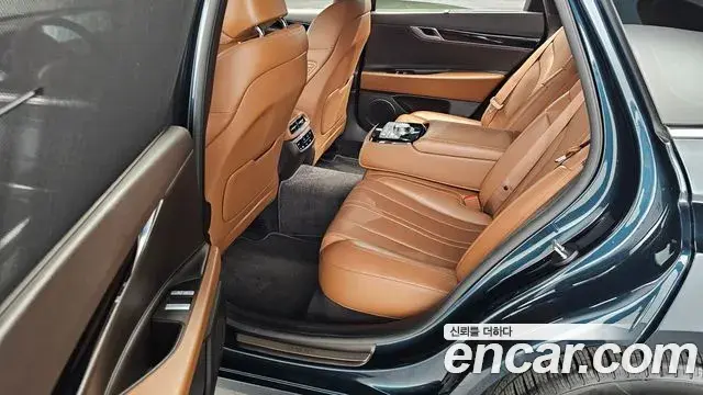 Genesis G80 2023 — ფოტო 7/32