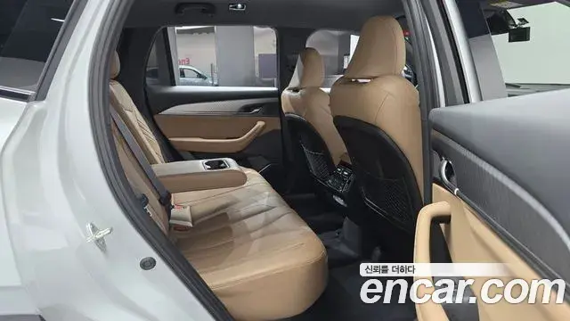 Renault Samsung Grand Koleos 2024 — ფოტო 14/31