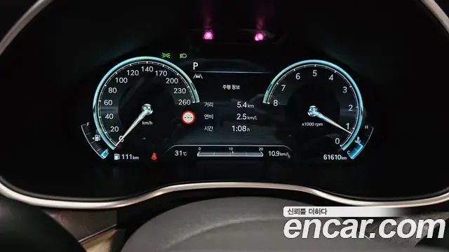 Genesis G80 2021 — ფოტო 28/37
