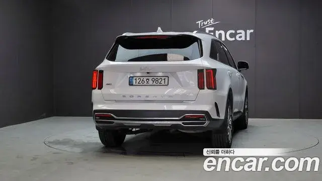 Kia Sorento 2021 — Photo 4/20