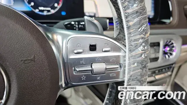 Mercedes-Benz G-Class 2021 — Şəkil 16/32