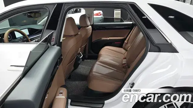 Hyundai Grandeur 2024 — Фото 12/20