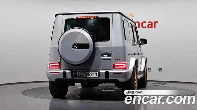 Mercedes-Benz G-Class 2021 — Фото 4/20