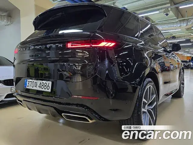 Land Rover Range Rover Sport 2025 — Photo 3/20