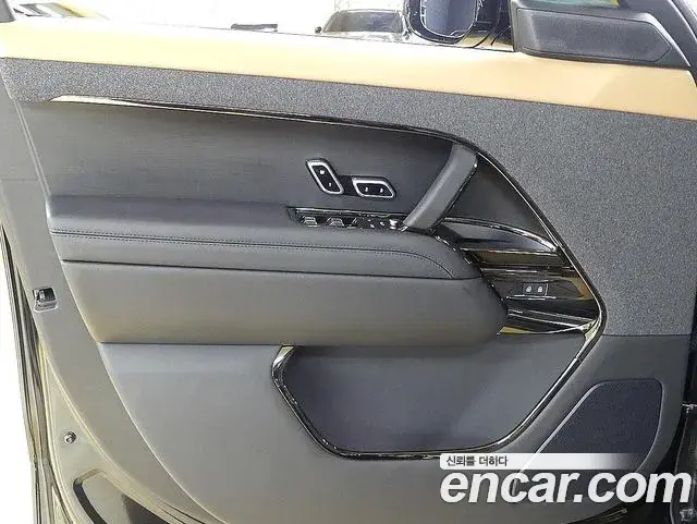 Land Rover Range Rover Sport 2025 — Photo 12/20