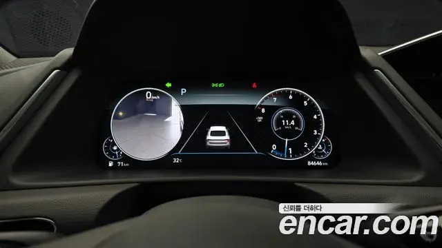 Hyundai Sonata Hybrid 2019 — Photo 25/33