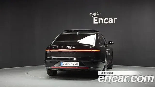 Hyundai Grandeur 2023 — Фото 4/20