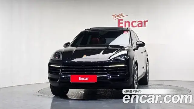 Porsche Cayenne 2019 — Şəkil 31/31