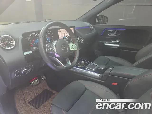 Mercedes-Benz GLA-Class 2023 — Фото 4/20