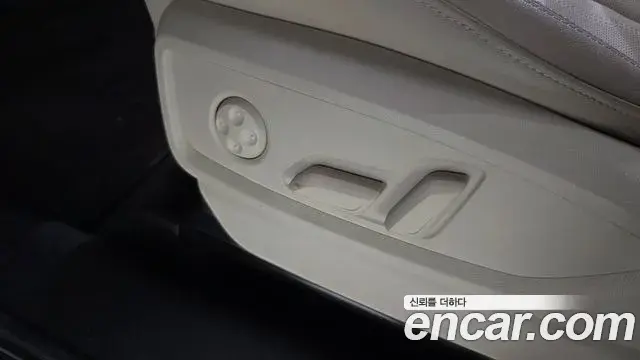 Audi Q5 2022 — Photo 6/37