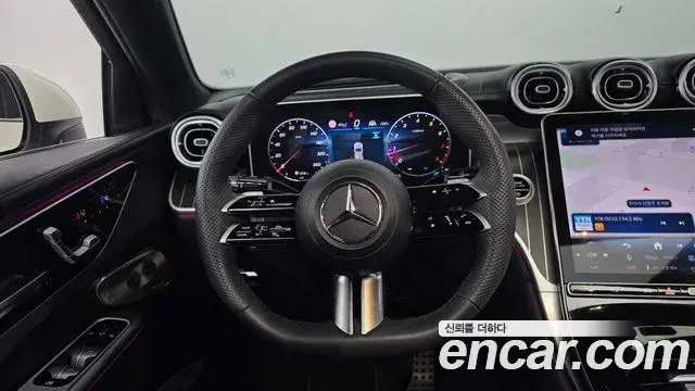 Mercedes-Benz GLC-Class 2025 — Фото 13/20