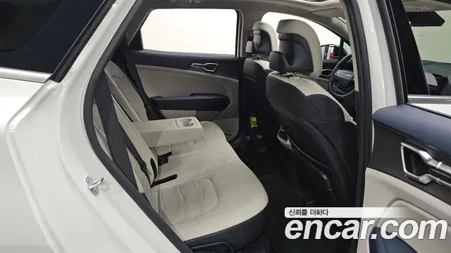 Kia Sportage 2024 — Şəkil 31/34