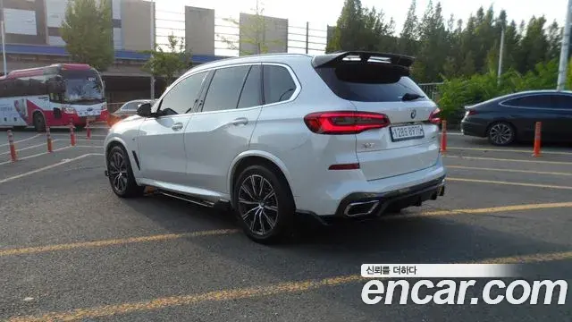 BMW X5 2019 — Photo 5/20