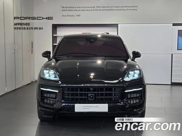 Porsche Cayenne 2025 — ფოტო 14/20