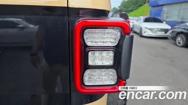 Jeep Gladiator 2021 — Photo 9/32