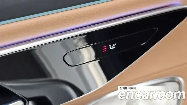 Mercedes-Benz E-Class 2024 — ფოტო 21/33