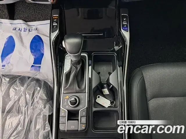 Kia Sorento 2021 — Фото 14/20