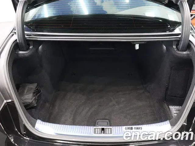Mercedes-Benz S-Class 2022 — Фото 4/20