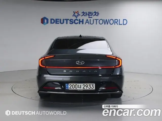 Hyundai Sonata 2021 — Фото 3/20
