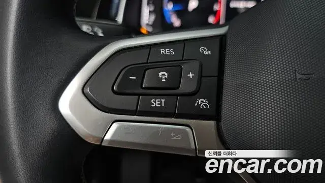 Volkswagen Jetta 2023 — Şəkil 29/35