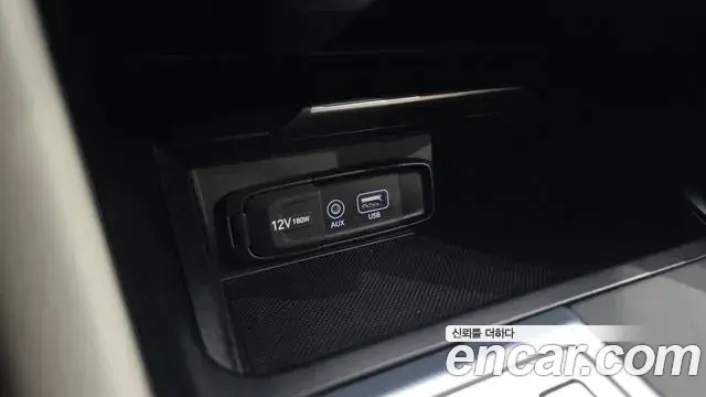 Genesis G70 2019 — ფოტო 12/41