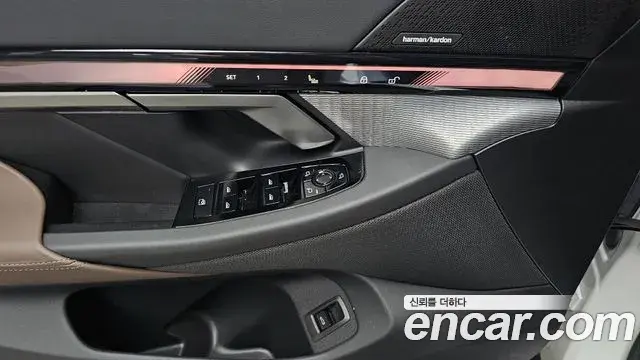 BMW 5 Series 2025 — Фото 18/20