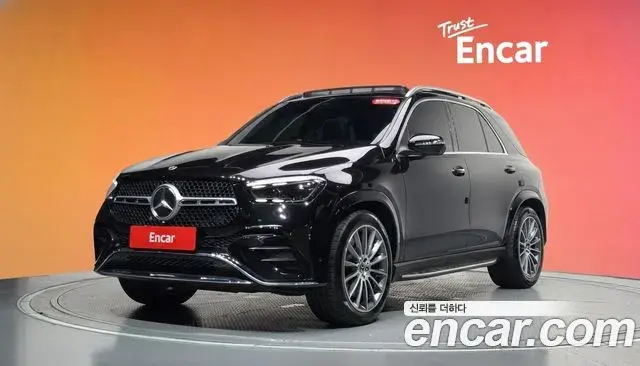 Mercedes-Benz GLE-Class 2025 — Фото 1/20
